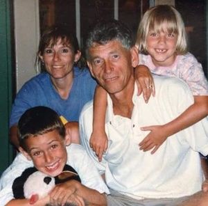 Meet your Posher, Tom